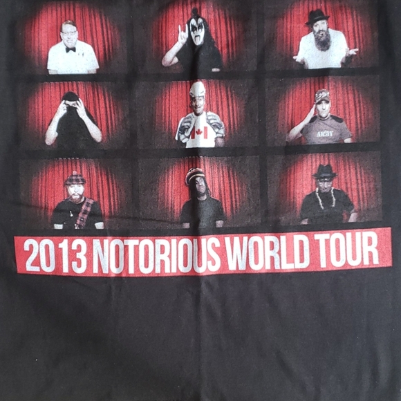 Russell Peter's tour shirt - Picture 4 of 6